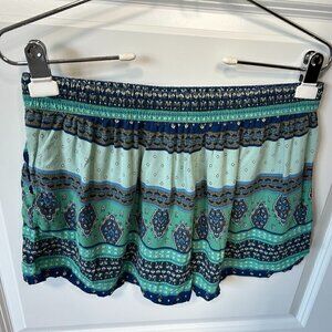 Mossimo Women's Pull On Shorts Size LG EUC